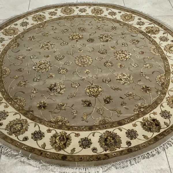 RA-10 Handtufted Rug