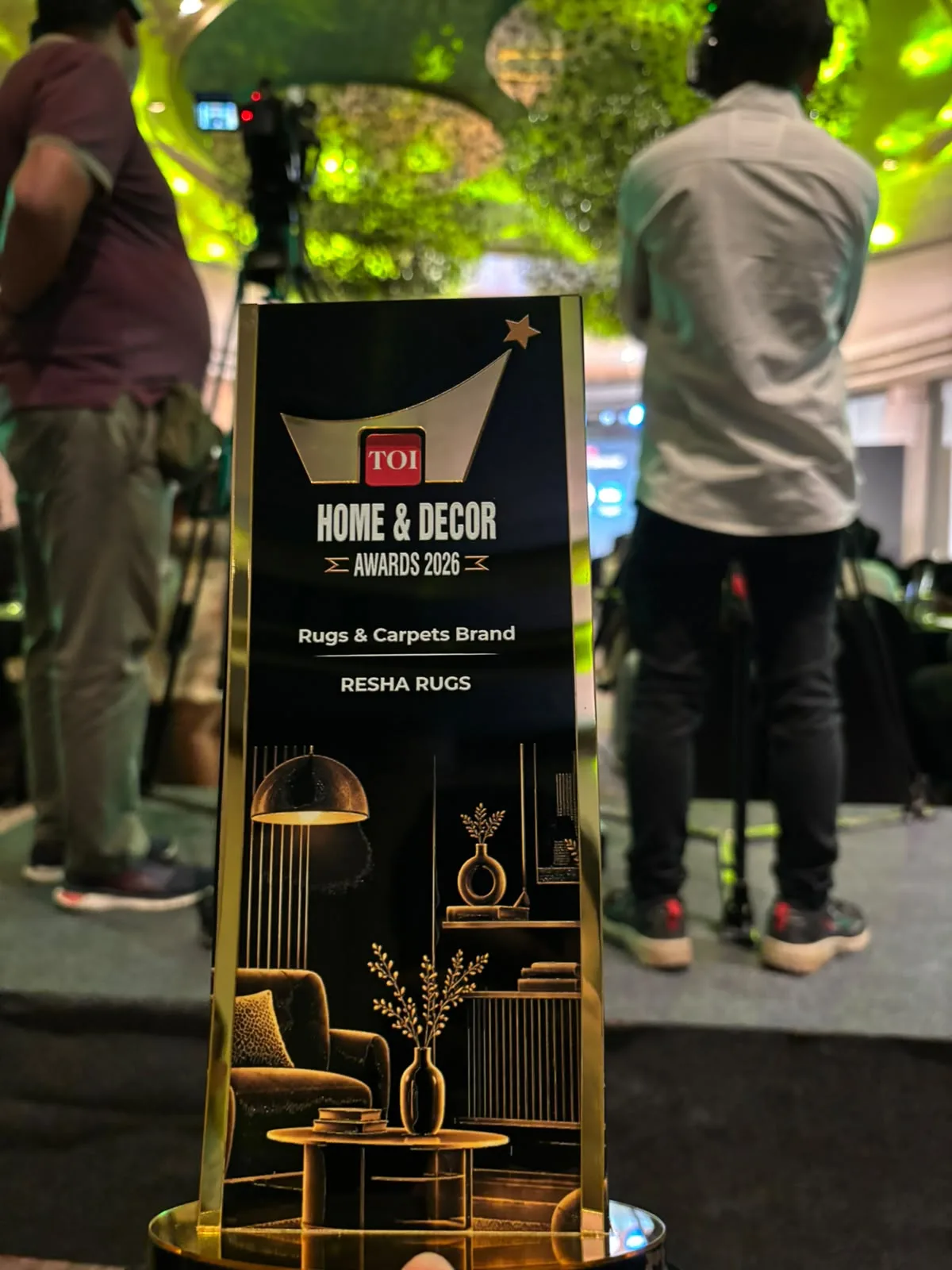 TOI Home & Decor Awards 2026 trophy — Rugs & Carpets Brand awarded to Resha Rugs